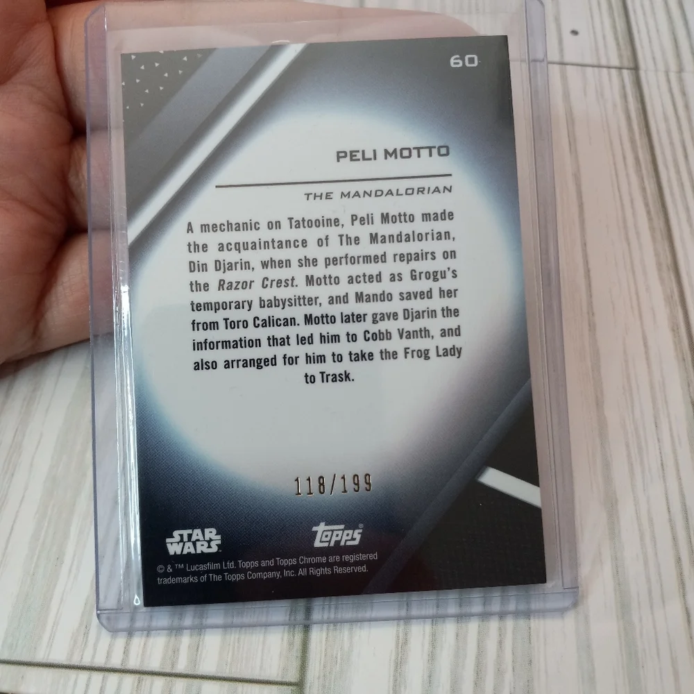 Topps Chrome Black 2022 Star Wars Trading Cards - Picture 3 of 6